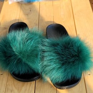 Green Fox fur slides